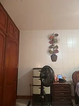 Snapshot of Valentinacouple chatting on 7, 7, 2026 Valentinacouple online show from 7, 7, 2026