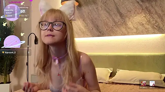 Snapshot of MoliQin chatting on 17, 3, 2026 MoliQin online show from 17, 3, 2026