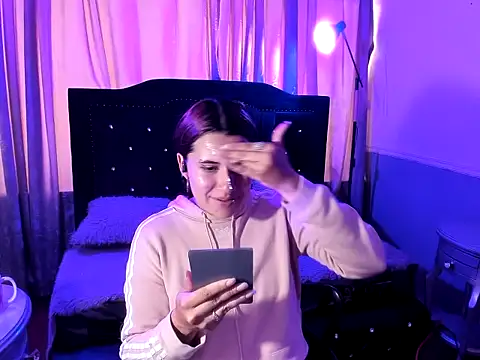 sara gray   online show from 2, 4, 2026