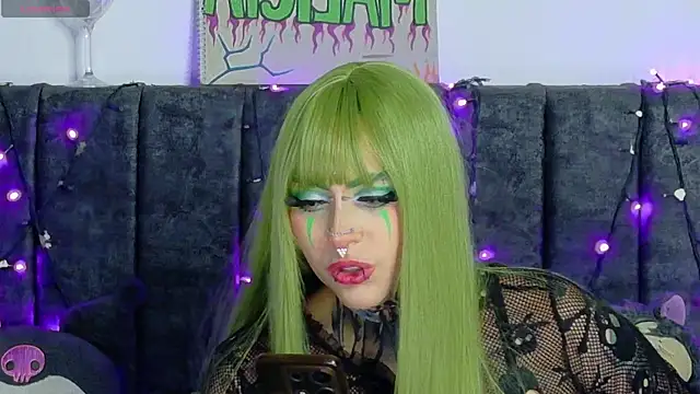 Snapshot of maliciaXpoison chatting on 27, 6, 2026 maliciaXpoison online show from 27, 6, 2026