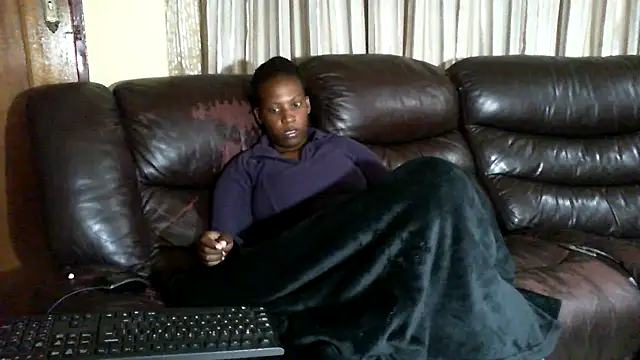 Snapshot of Sky-Diamond chatting on 9, 4, 2026 Sky-Diamond online show from 9, 4, 2026