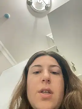 Snapshot of kate_nicepops999114 chatting on 6, 5, 2026 kate nicepops999114 online show from 6, 5, 2026