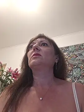 Snapshot of SaraGina chatting on 29, 4, 2026 SaraGina online show from 29, 4, 2026