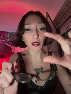 Snapshot of FrutillitaXX chatting on 22, 3, 2026 FrutillitaXX online show from 22, 3, 2026