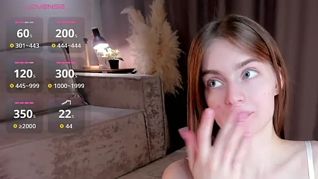 Snapshot of Rosa_Munoz chatting on 28, 3, 2026 Rosa Munoz online show from 28, 3, 2026