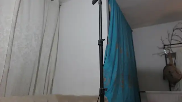 Snapshot of Dani-brown chatting on 30, 6, 2026 Dani-brown online show from 30, 6, 2026