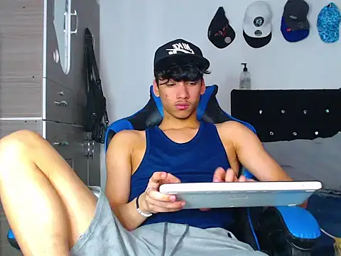 Lyam Russo online show from 27, 2, 2026