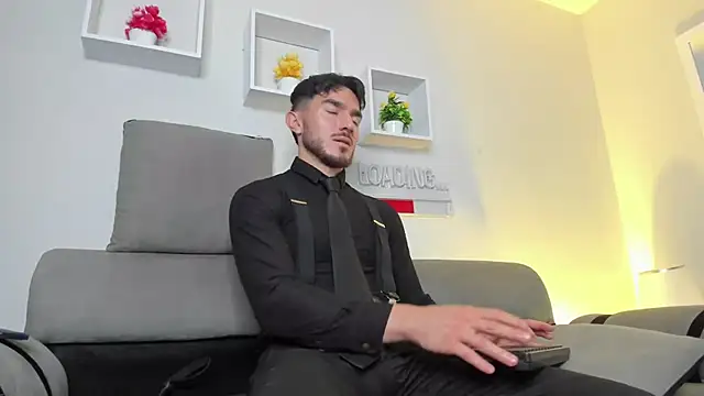 Dante Blake1 online show from 8, 5, 2026
