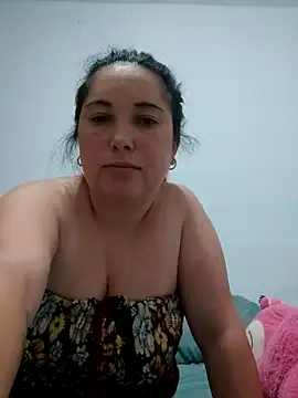 Snapshot of Peti113 chatting on 16, 2, 2026 Peti113 online show from 16, 2, 2026