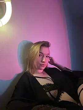 EmmaTurners online show from 24, 4, 2026