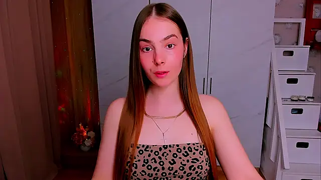 Maddy Wood  online show from 28, 4, 2026