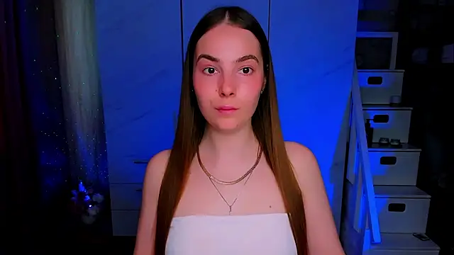 Maddy Wood  online show from 2, 5, 2026