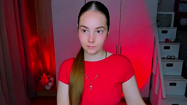 Maddy Wood  online show from 18, 5, 2026
