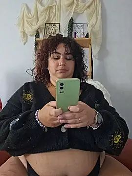 Deesse luna online show from 13, 5, 2026