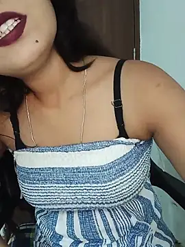 Cutie babes01 online show from 15, 6, 2026
