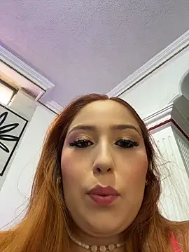 Kiarhatrixie1 online show from 23, 6, 2026
