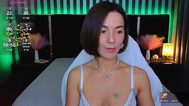 Snapshot of GracefulMichelle chatting on 4, 6, 2026 GracefulMichelle online show from 4, 6, 2026