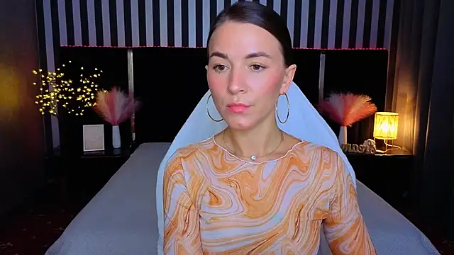 Snapshot of GracefulMichelle chatting on 29, 6, 2026 GracefulMichelle online show from 29, 6, 2026