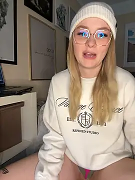 Snapshot of melanieTesss chatting on 29, 3, 2026 melanieTesss online show from 29, 3, 2026