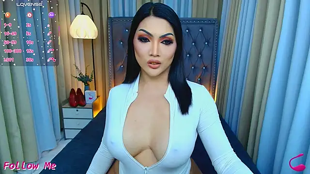 Laureen Hilton online show from 10, 3, 2026