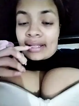 SiaFoxx  online show from 6, 4, 2026