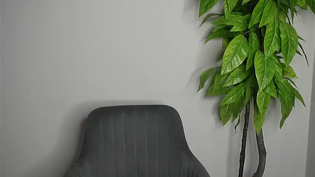 Snapshot of ScarletBohl chatting on 20, 2, 2026 ScarletBohl online show from 20, 2, 2026