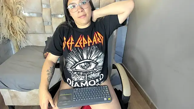 Snapshot of belen_green chatting on 6, 4, 2026 belen green online show from 6, 4, 2026