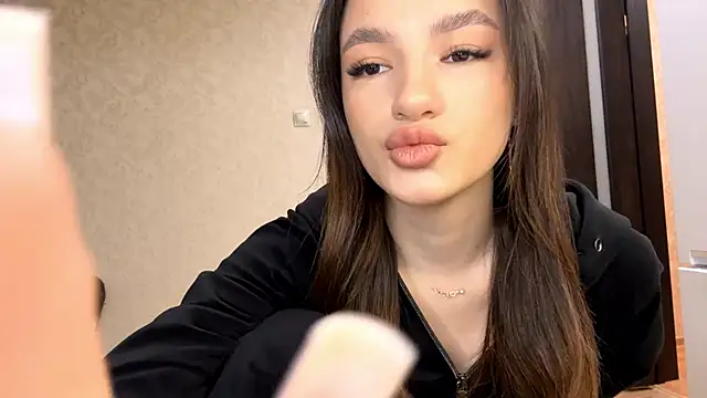 Kosandra k online show from 28, 2, 2026