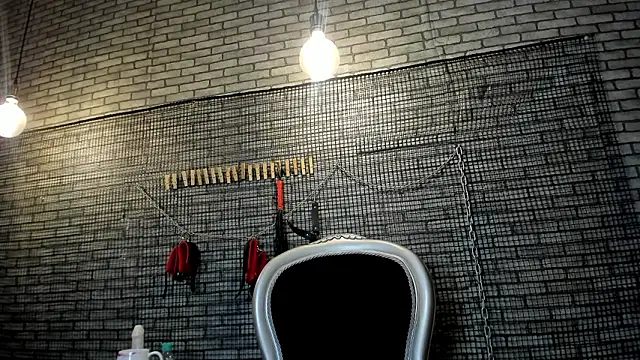 Snapshot of hillary_bigbutt chatting on 22, 3, 2026 hillary bigbutt online show from 22, 3, 2026