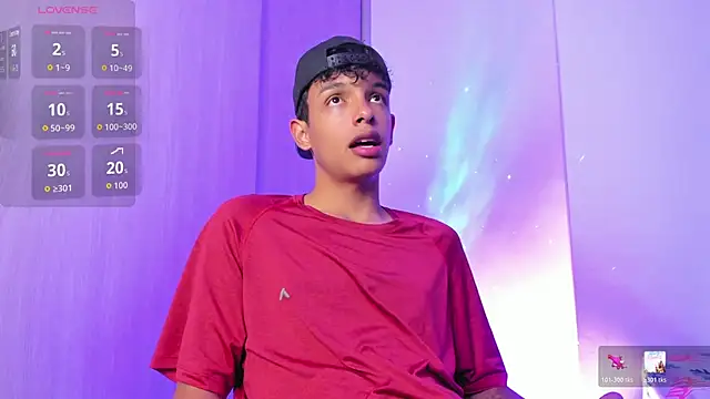 Snapshot of Maxfrost1 chatting on 27, 3, 2026 Maxfrost1 online show from 27, 3, 2026