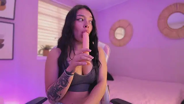 Lummii  online show from 19, 2, 2026