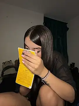 lady dark  online show from 8, 4, 2026