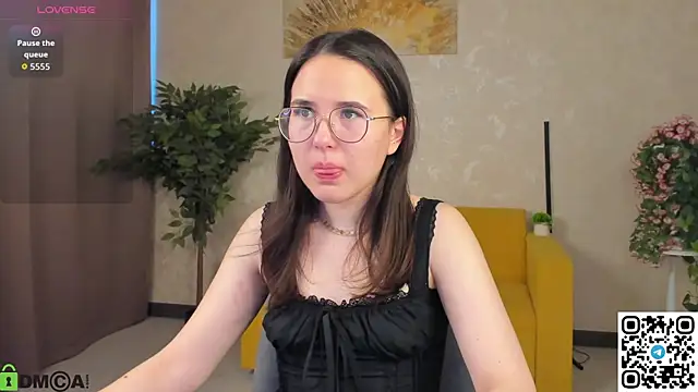 Snapshot of leylamirage chatting on 30, 3, 2026 leylamirage online show from 30, 3, 2026