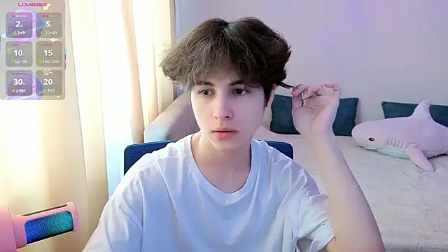  LukaHayes  online show from 22, 2, 2026