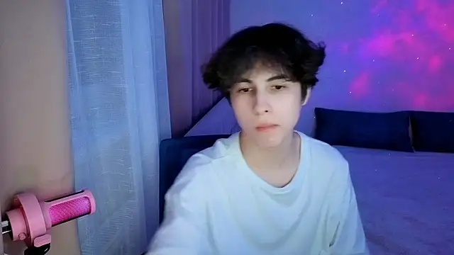  LukaHayes  online show from 6, 3, 2026