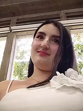 Snapshot of zoe_moon__ chatting on 11, 4, 2026 zoe moon online show from 11, 4, 2026