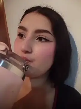 zoe moon   online show from 29, 5, 2026