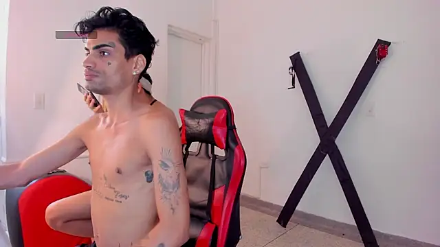 Snapshot of Gay_Red_Room chatting on 15, 3, 2026 Gay Red Room online show from 15, 3, 2026