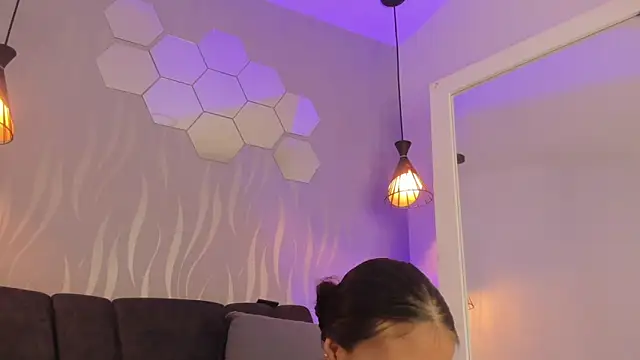 dalila sweett online show from 28, 3, 2026