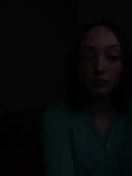 Snapshot of strwbrrymilk chatting on 4, 4, 2026 strwbrrymilk online show from 4, 4, 2026