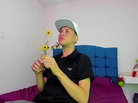 Snapshot of Ailanys_Miller chatting on 2, 3, 2026 Ailanys Miller online show from 2, 3, 2026