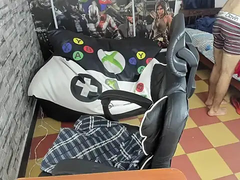 Snapshot of wex_077 chatting on 8, 4, 2026 wex 077 online show from 8, 4, 2026