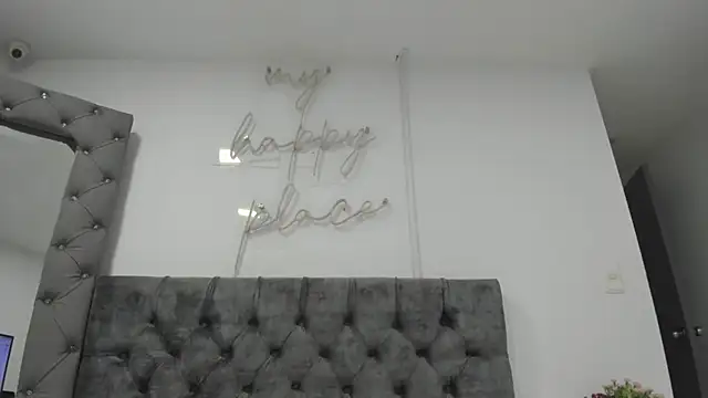Snapshot of Evelin__thompsson chatting on 24, 4, 2026 Evelin thompsson online show from 24, 4, 2026