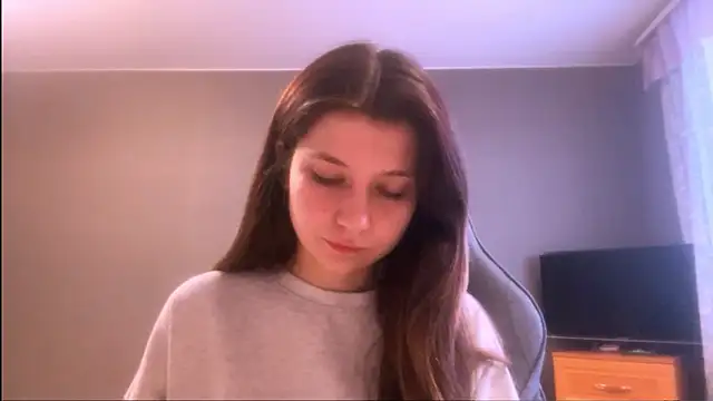 Snapshot of LunnaBliss chatting on 13, 3, 2026 LunnaBliss online show from 13, 3, 2026