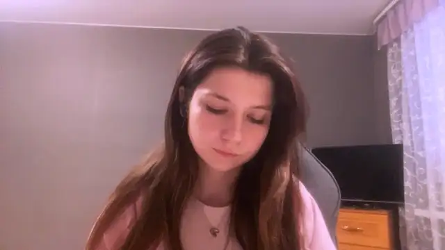 Snapshot of LunnaBliss chatting on 17, 3, 2026 LunnaBliss online show from 17, 3, 2026