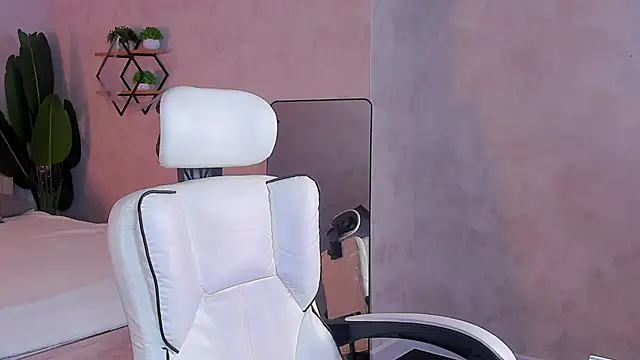 Snapshot of Miaa_Hill chatting on 25, 3, 2026 Miaa Hill online show from 25, 3, 2026