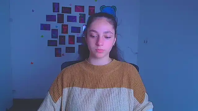 KissMeJulia online show from 26, 3, 2026