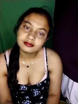 Snapshot of hotcouple1300 chatting on 17, 2, 2026 hotcouple1300 online show from 17, 2, 2026