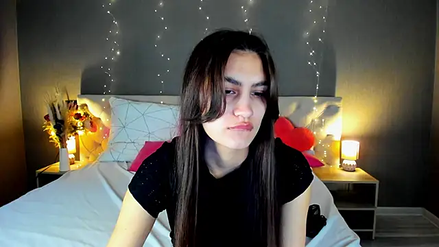 Snapshot of Adele_Lanea chatting on 22, 4, 2026 Adele Lanea online show from 22, 4, 2026