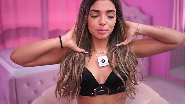 Snapshot of CrisstyBlair chatting on 25, 3, 2026 CrisstyBlair online show from 25, 3, 2026